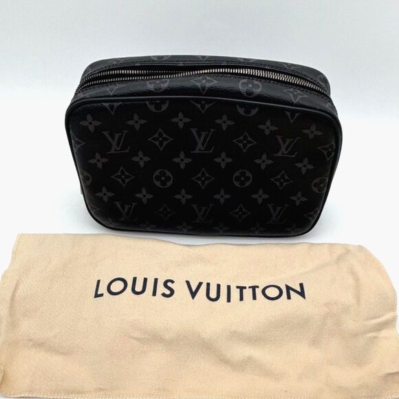 Louis Vuitton Monogram Eclipse Trous Toilet Pouch PM M43383-EUC - Picture 5 of 10